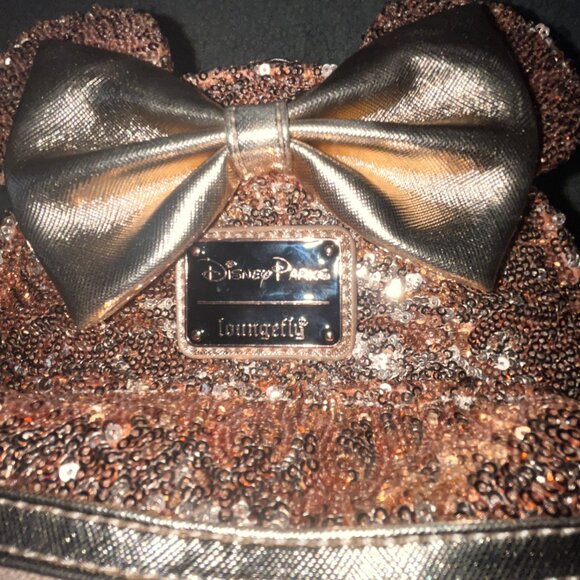 DISNEY PARKS LOUNGEFLY ROSE GOLD SEQUIN MINNIE MOUSE BACKPACK BAG - NWOT - Picture 2 of 15